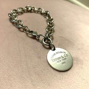 Tiffany & Co. Return to Tiffany Bracelet